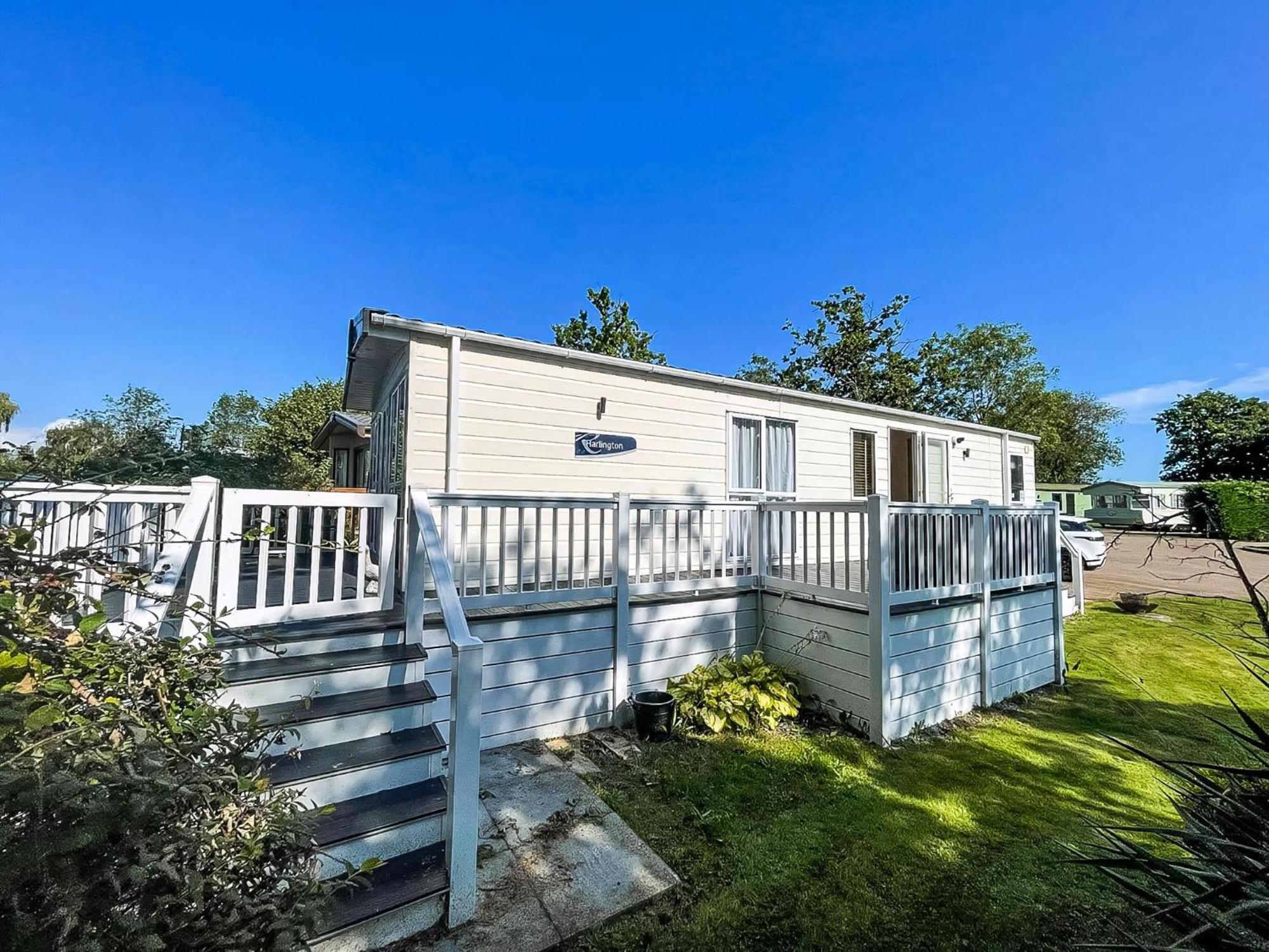Beautiful Caravan With Decking At Carlton Meres Park, Suffolk Ref 60001m Campsite Saxmundham